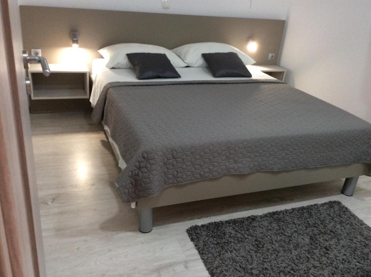 Apartment Olive Jovici  Экстерьер фото